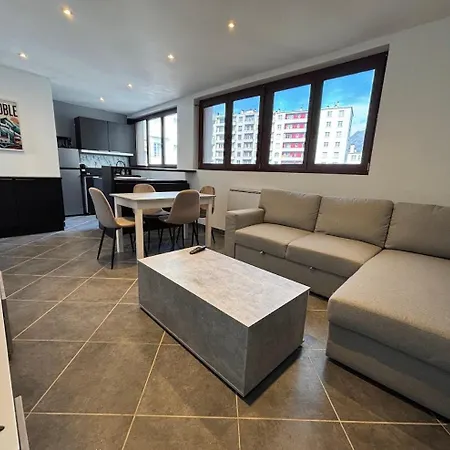 Au Pied Des Alpes Apartment *